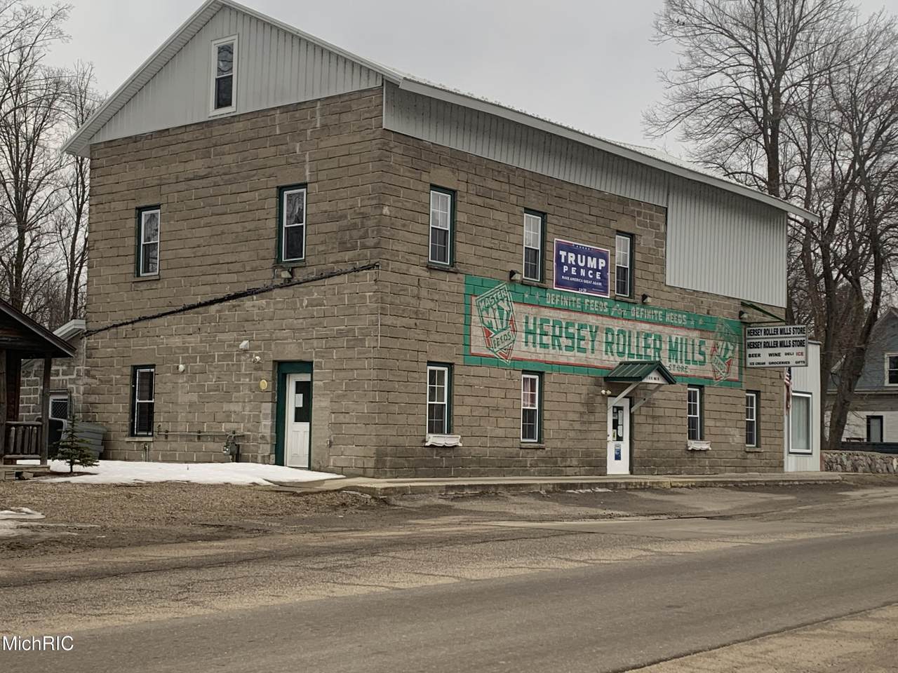 110 Main Street - Photo 1