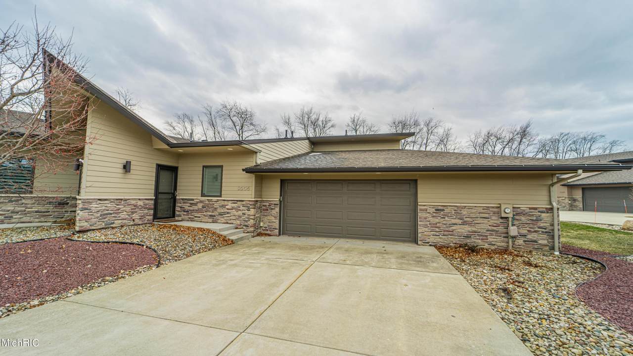 3006 Palmer Avenue - Photo 1