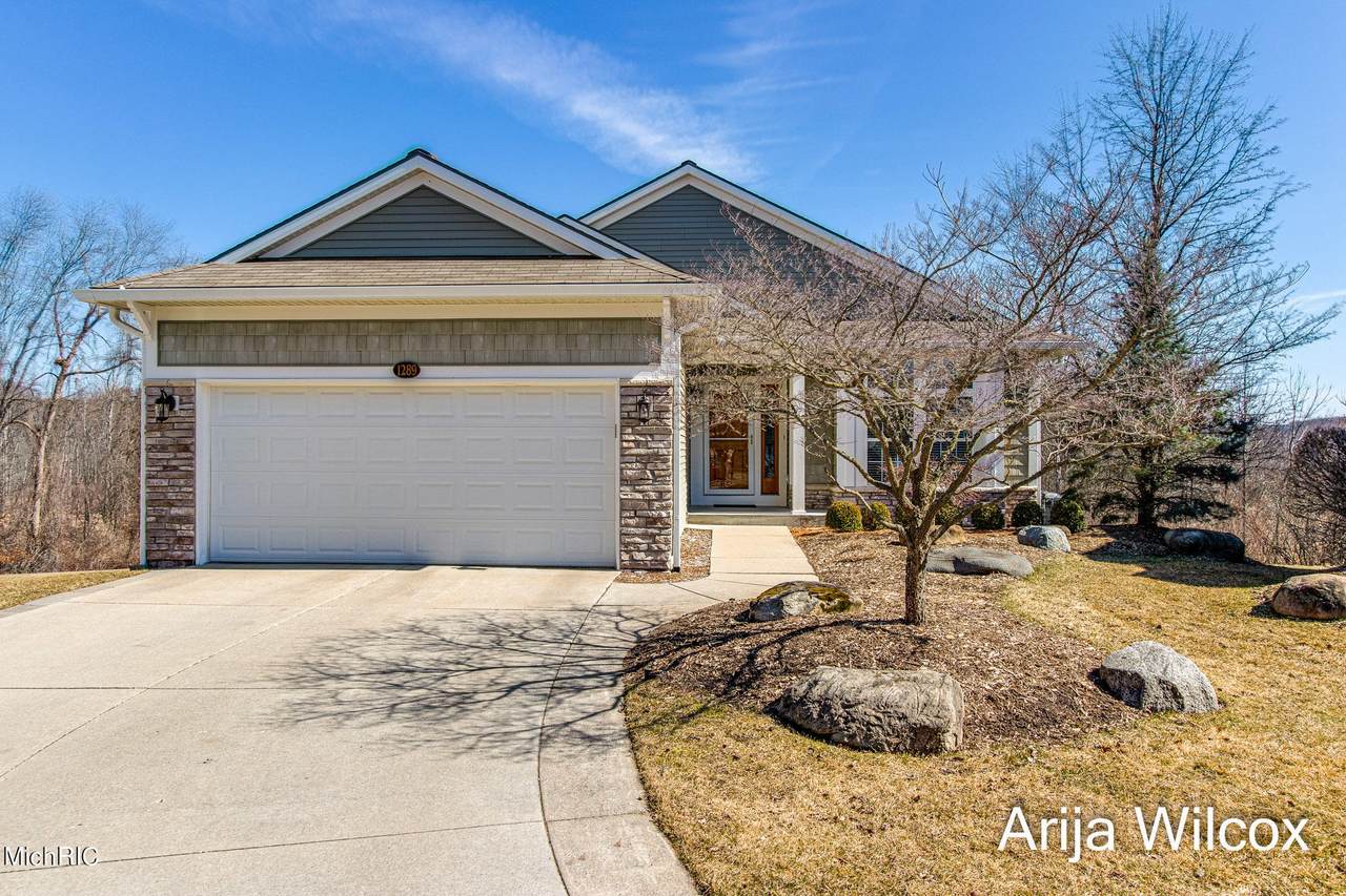 1289 Dogwood Meadows Drive - Photo 1