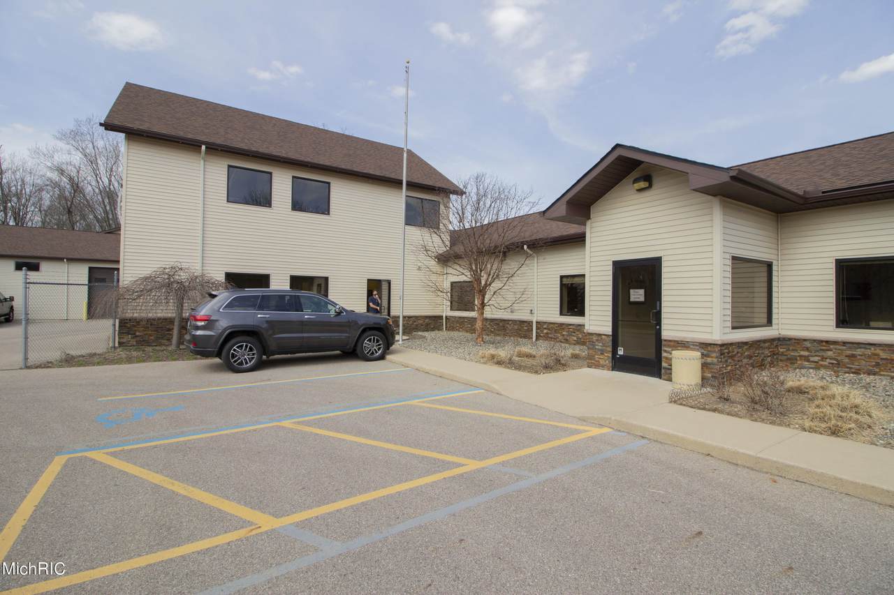 310 Custer Drive - Photo 1