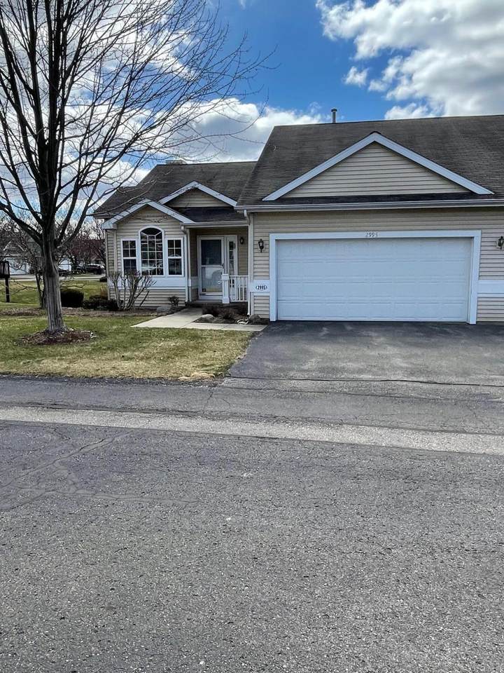 2995 Windcrest Way - Photo 1