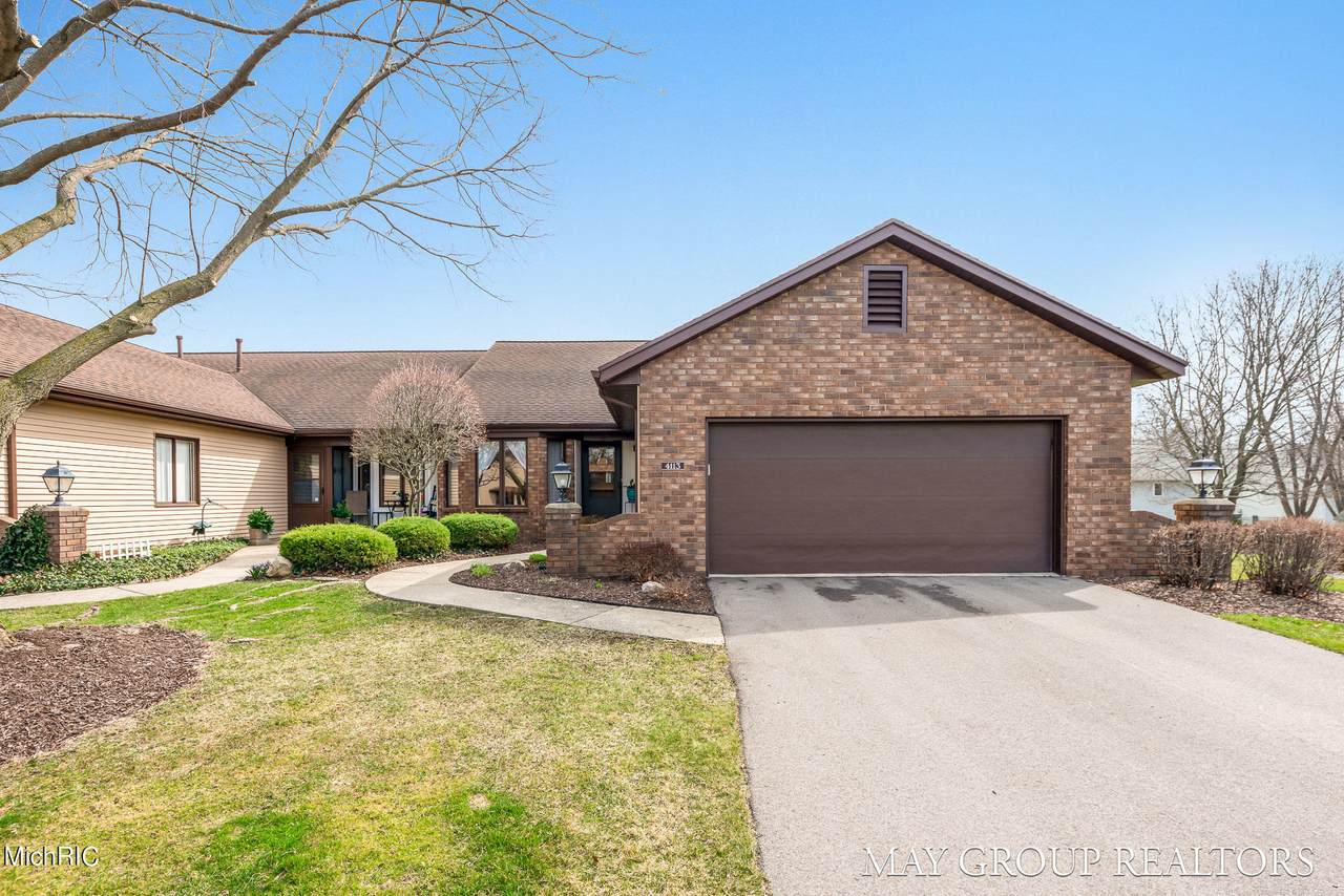 4113 Grandview Terrace - Photo 1