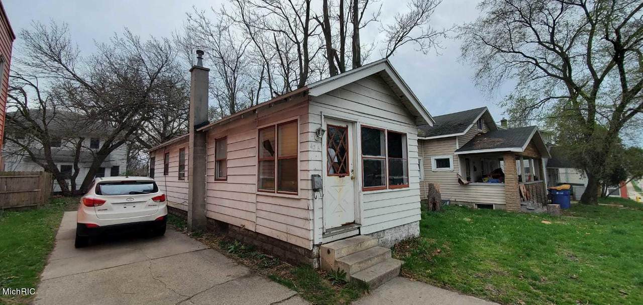 436 Burton Street - Photo 1