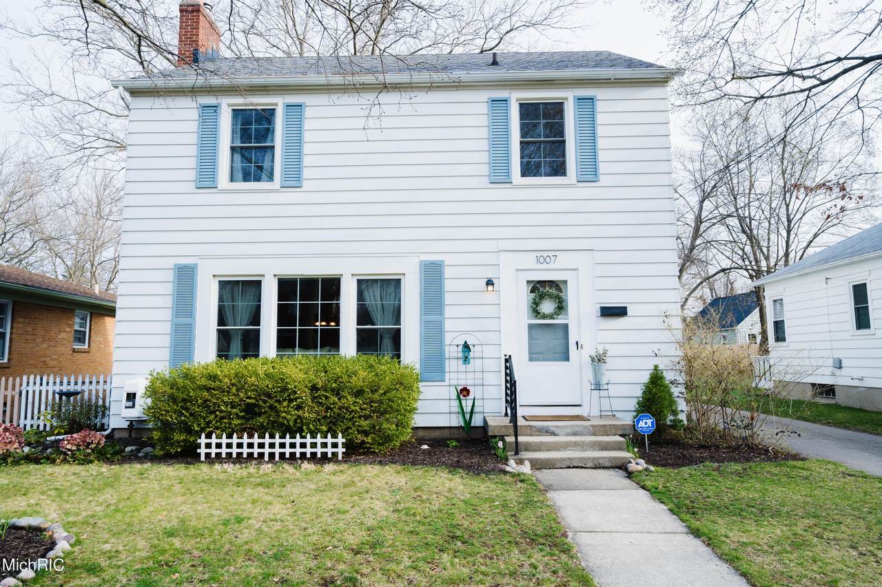 1007 Nevada Street - Photo 1