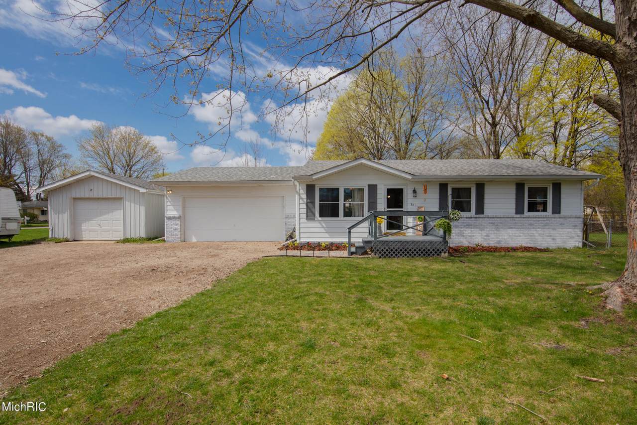 3811 Mead Street - Photo 1