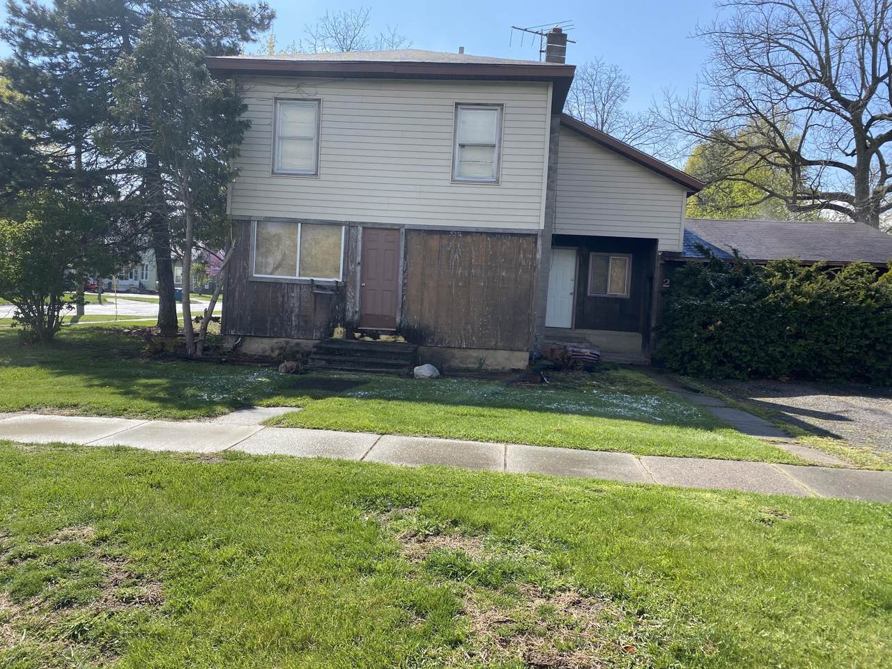 263 Morse Street - Photo 1