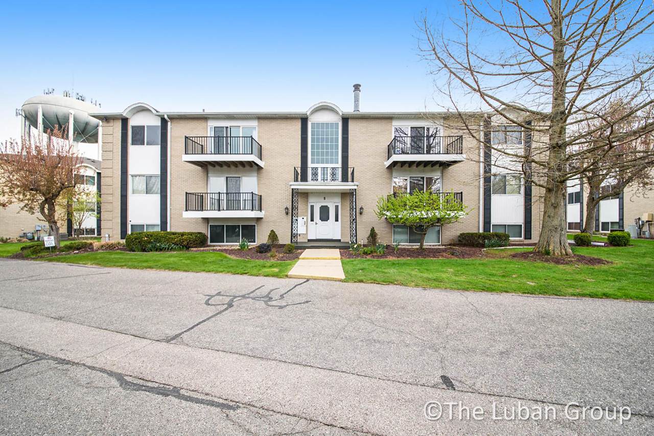 2759 Leonard Street - Photo 1