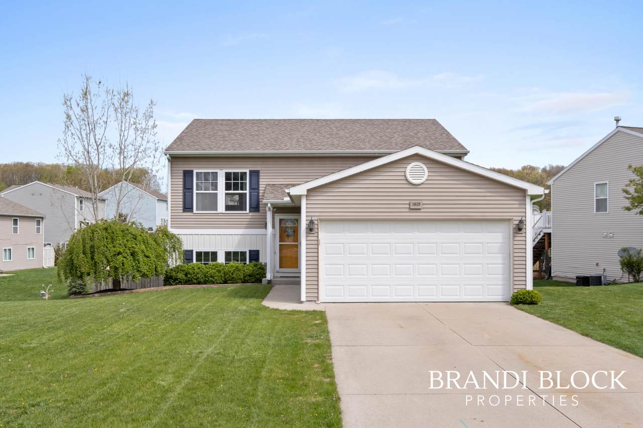 11629 Barnsley Road - Photo 1