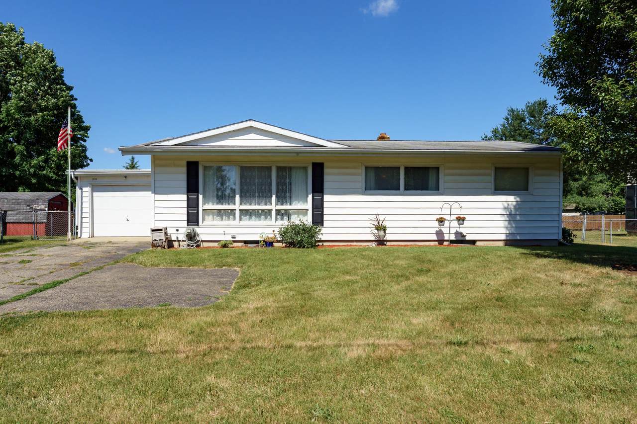 310 35th Street - Photo 1