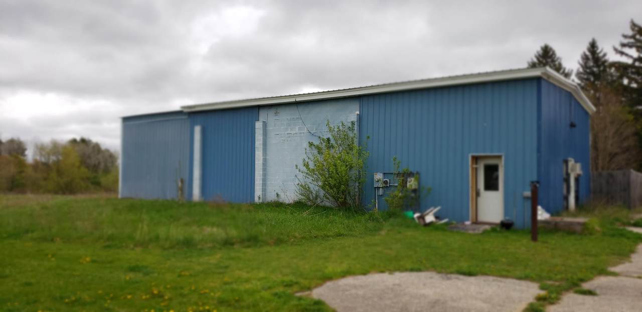 860 Main Street - Photo 1