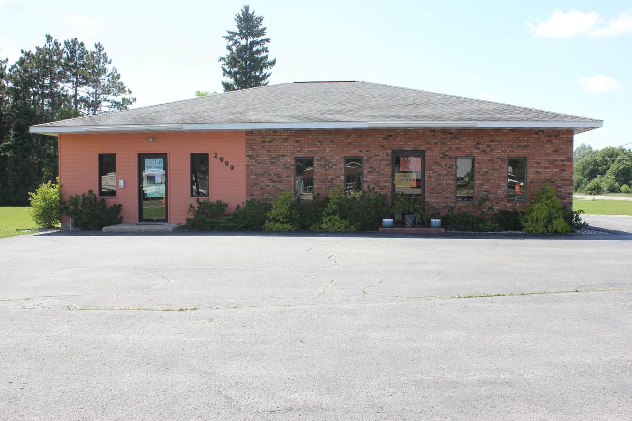 2999 Whitehall Road - Photo 1