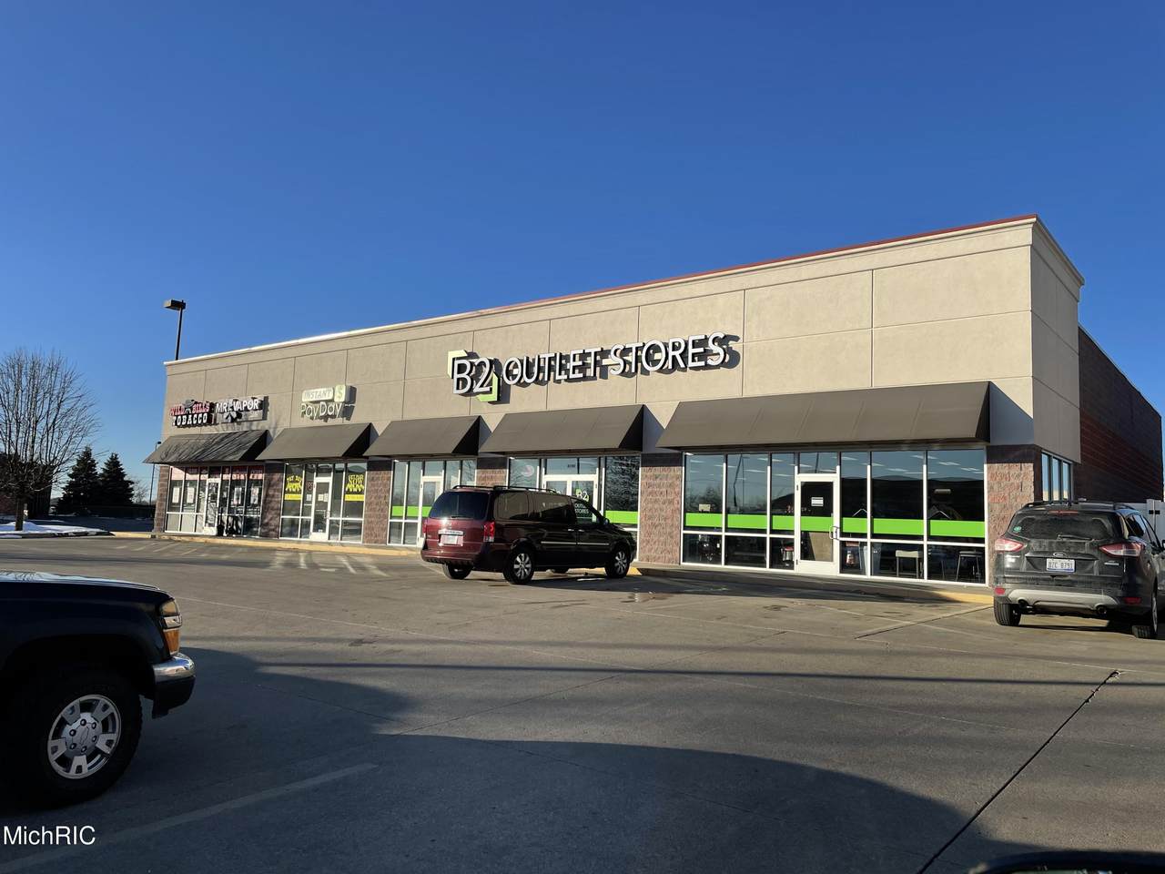 835-855 Chicago Street - Photo 1