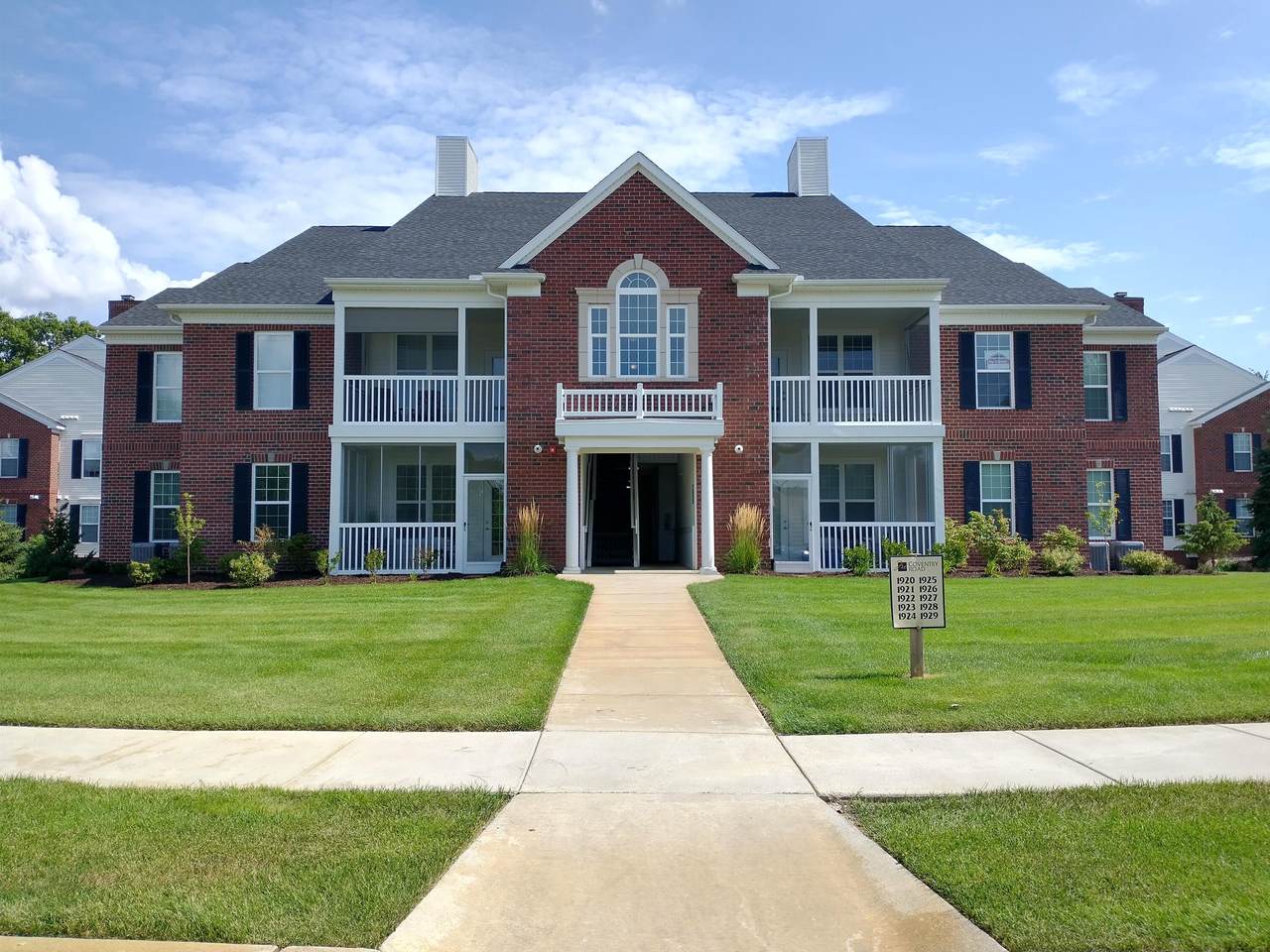 1920 Coventry Circle Circle - Photo 1