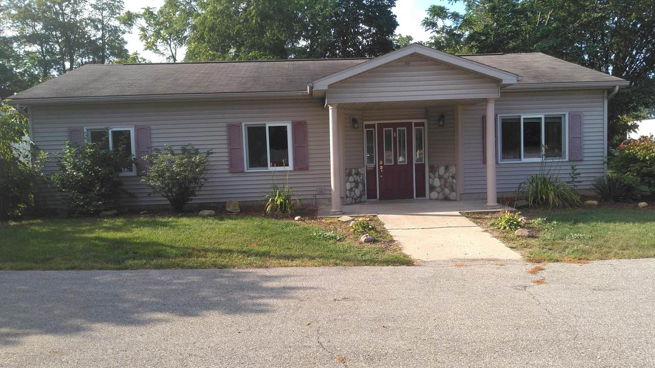 17615 Bailey Road - Photo 1