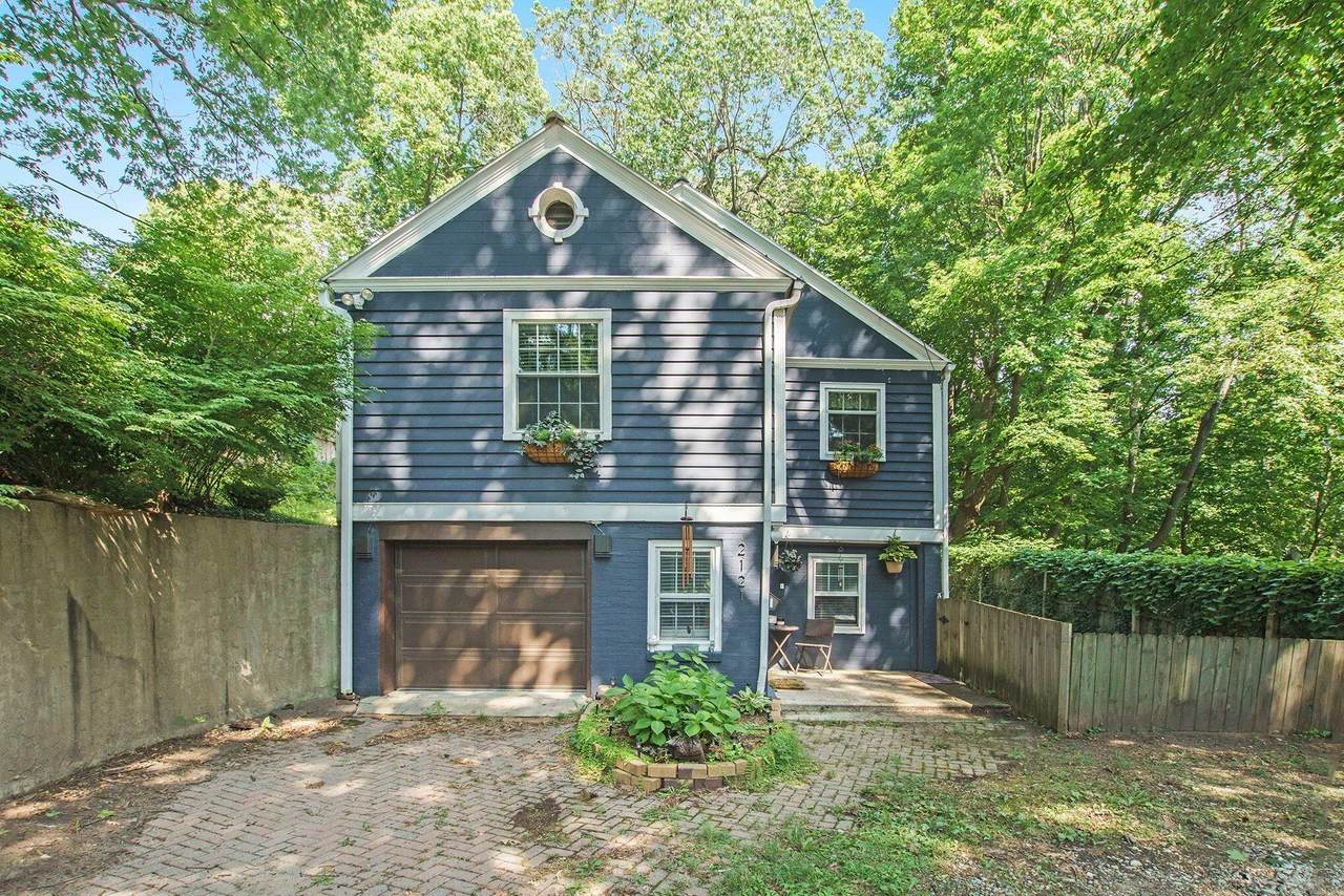 2121 Niles Avenue - Photo 1