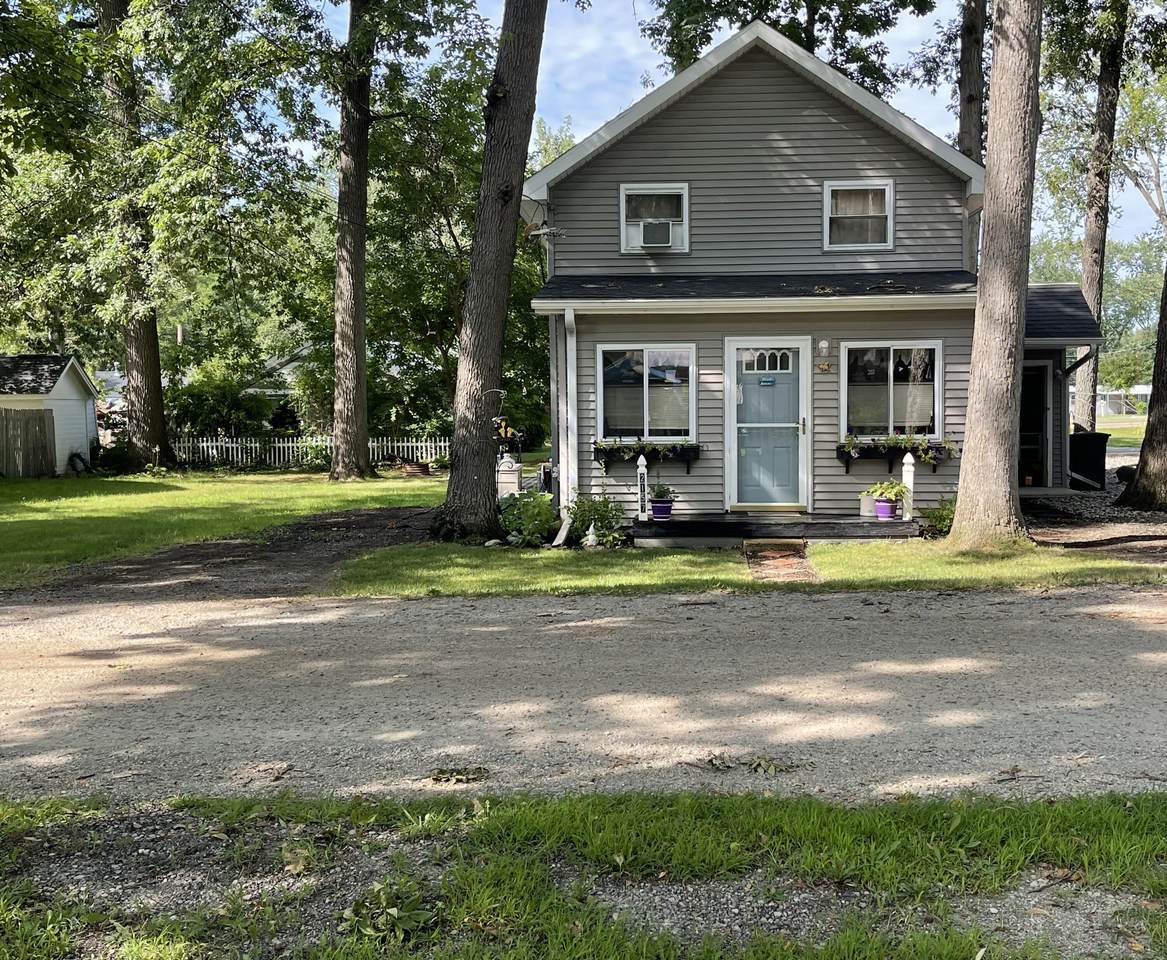 2157 Glenwood Court - Photo 1