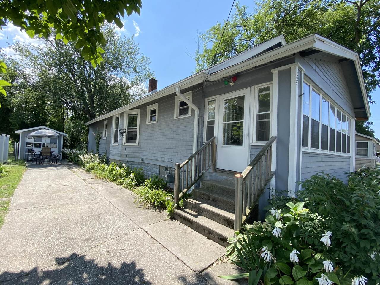 422 Edgell Street - Photo 1