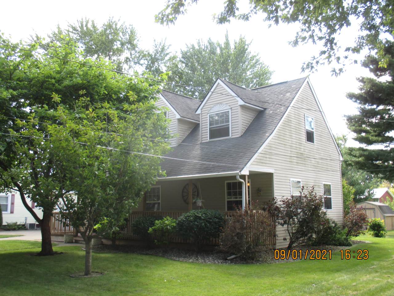 232 Mckinley Street - Photo 1