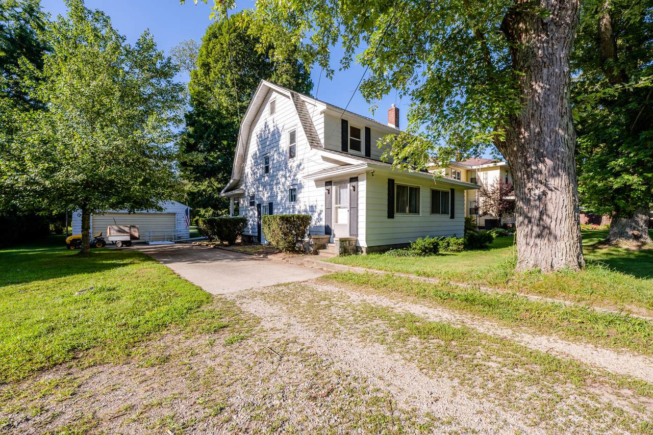 2362 Yankee Street - Photo 1