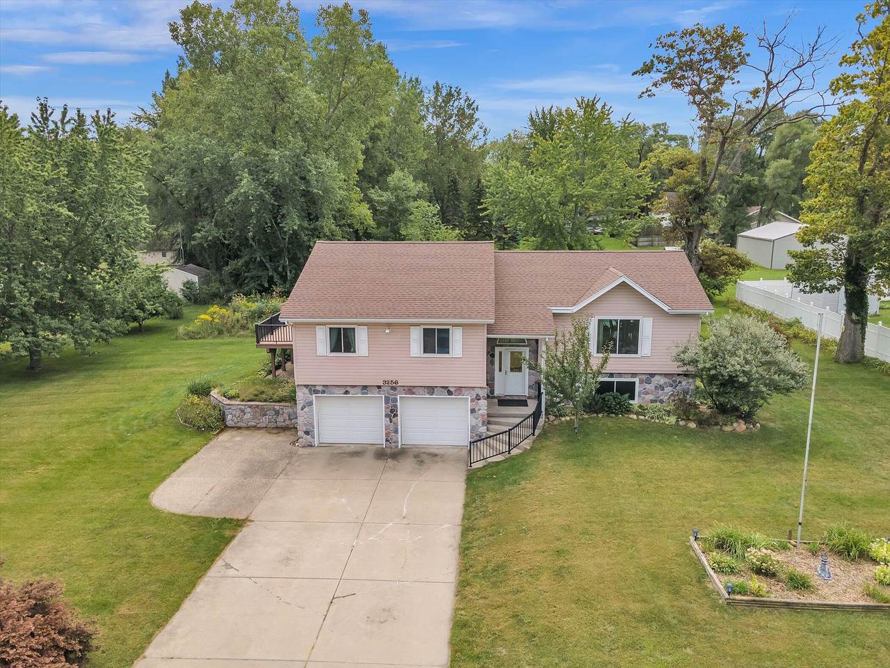 3256 Hinchman Road - Photo 1