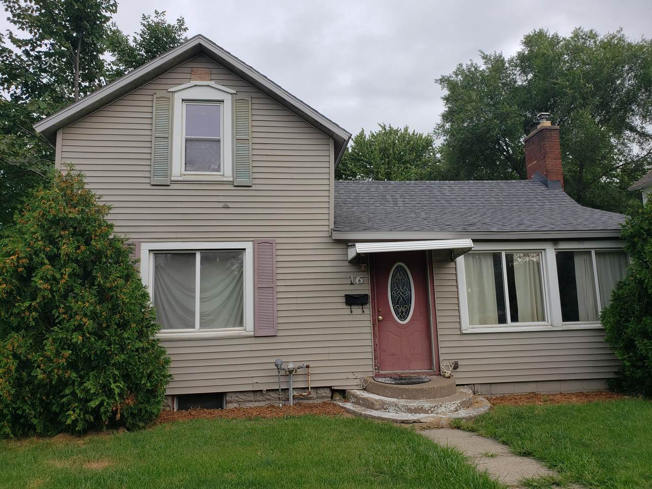 16 Ash Street - Photo 1
