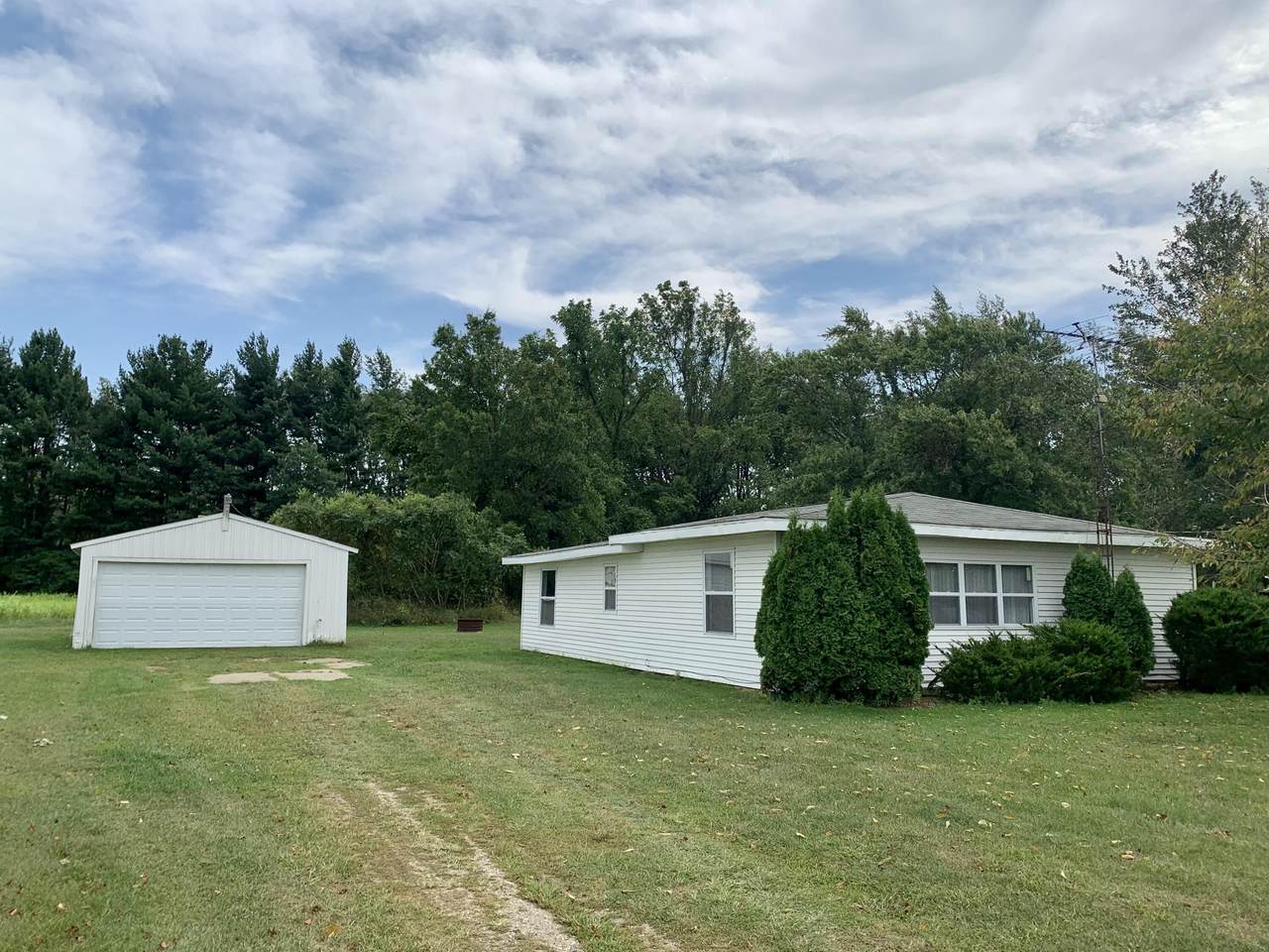 64109 Prairie River Road - Photo 1
