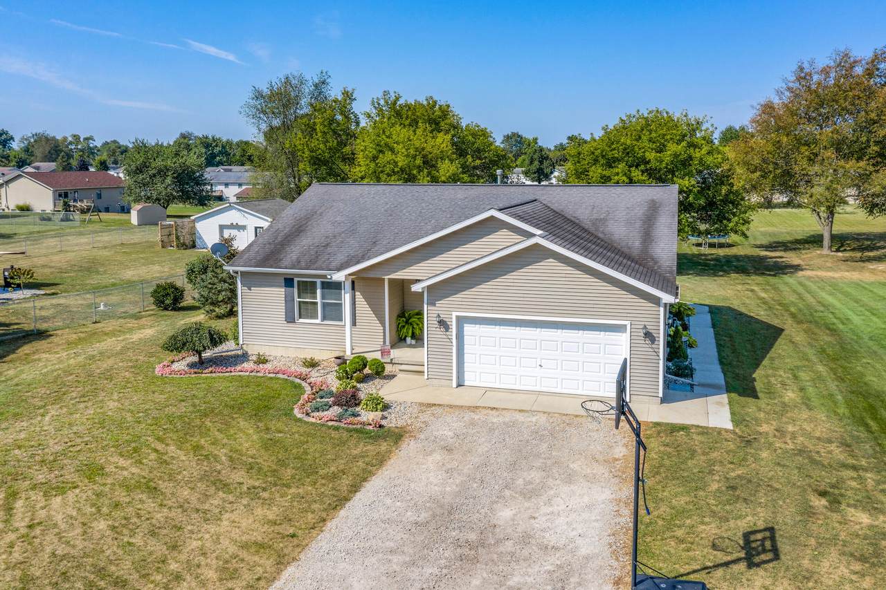 3130 Cypress Avenue - Photo 1