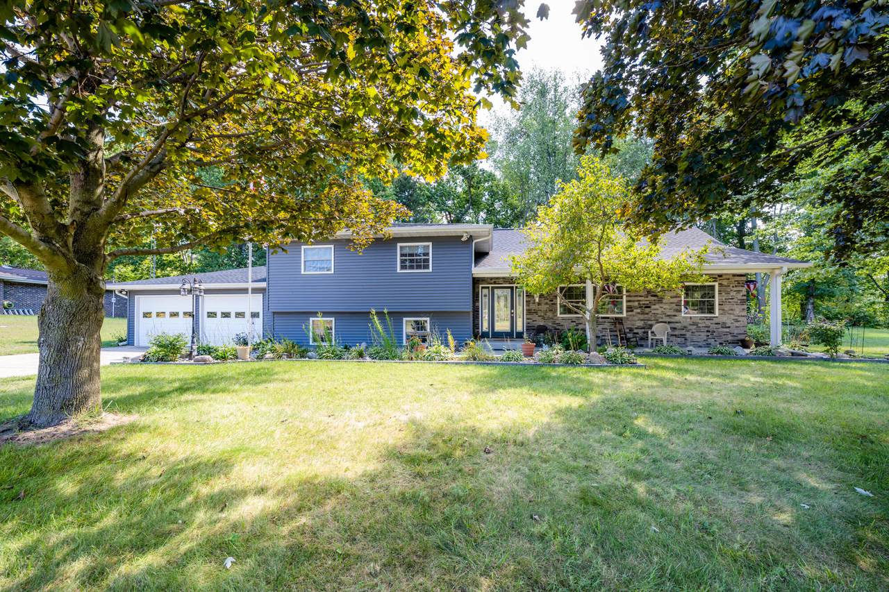 6388 Sycamore Bluff - Photo 1