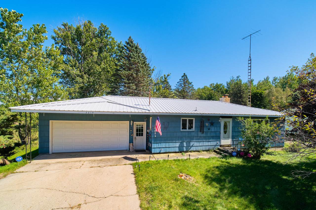 3215 Grant Highway - Photo 1