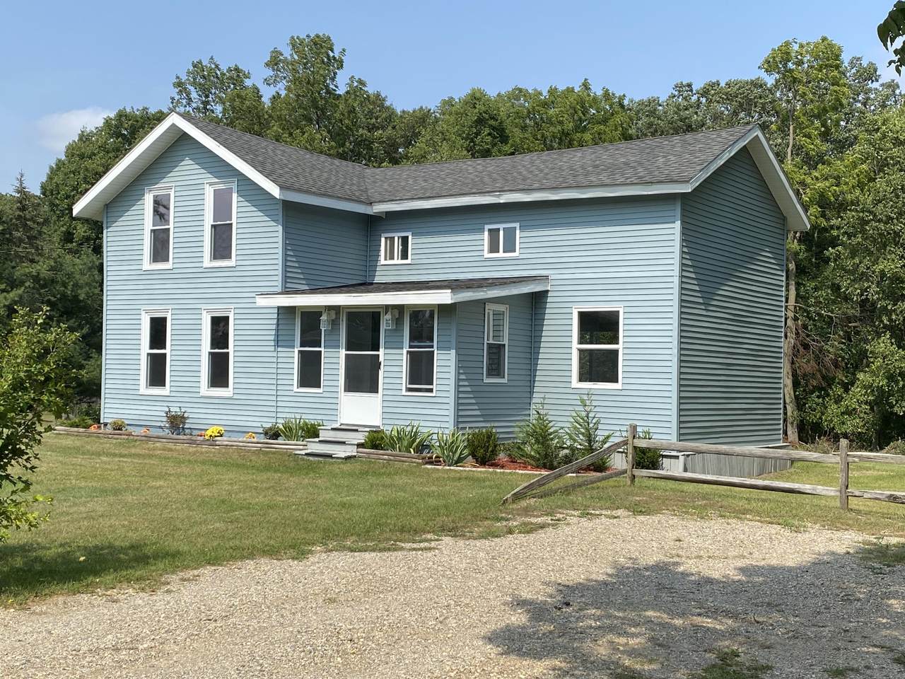 9240 Moreland Road - Photo 1