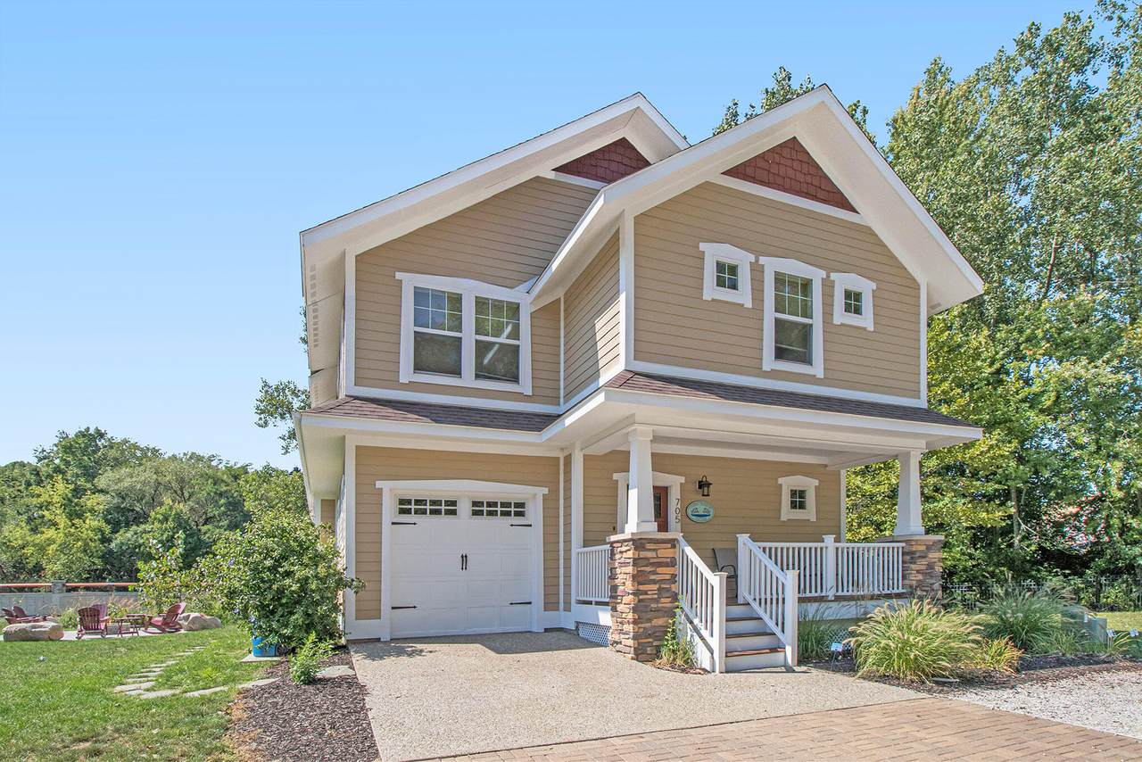 705 Meadow Drive - Photo 1