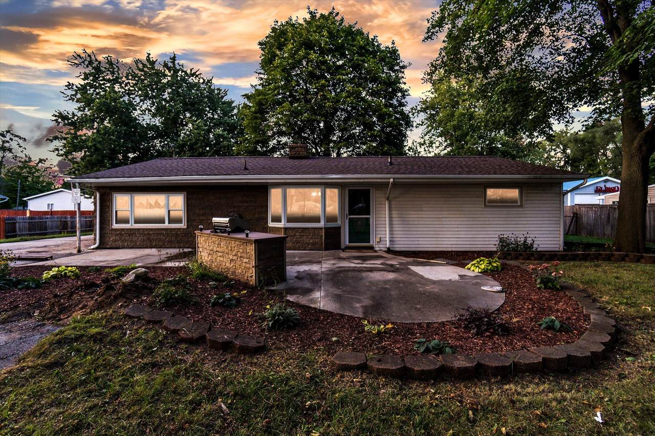 3404 Brooklyn Road - Photo 1