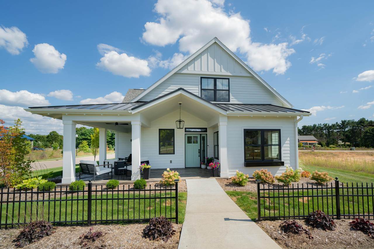 8188 Coneflower Cove - Photo 1