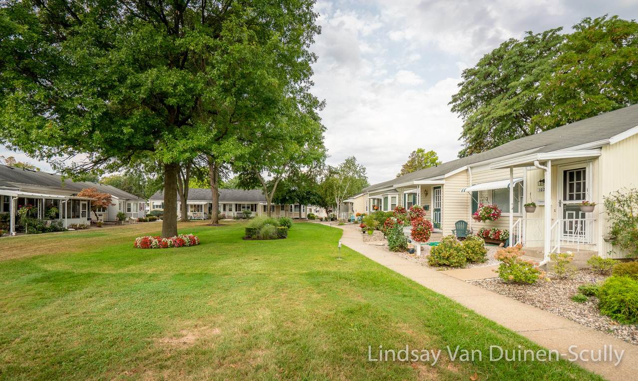 1025 Village Lane - Photo 1