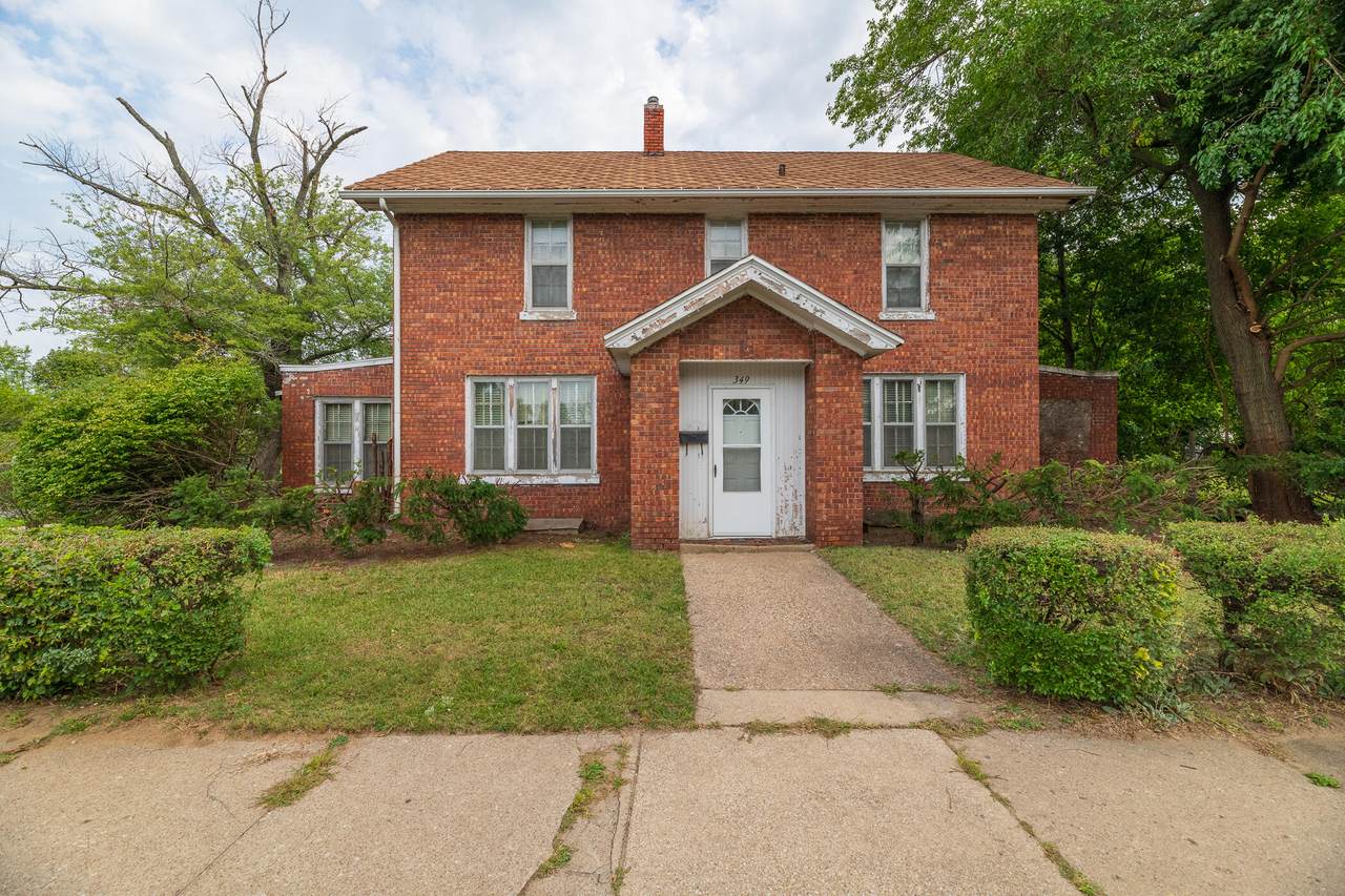 349 Empire Avenue - Photo 1
