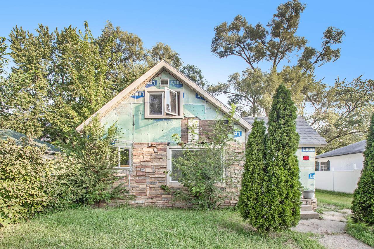 175 Parker Avenue - Photo 1