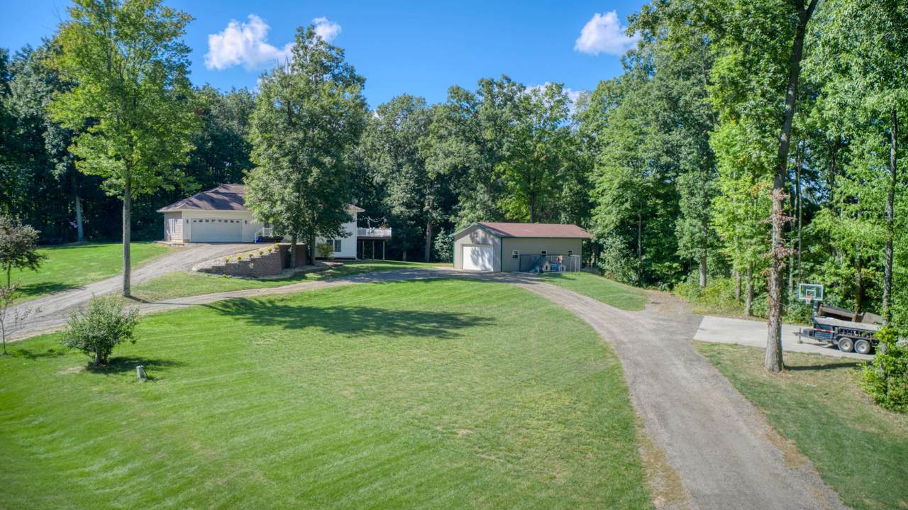 2718 Lindsey Road - Photo 1