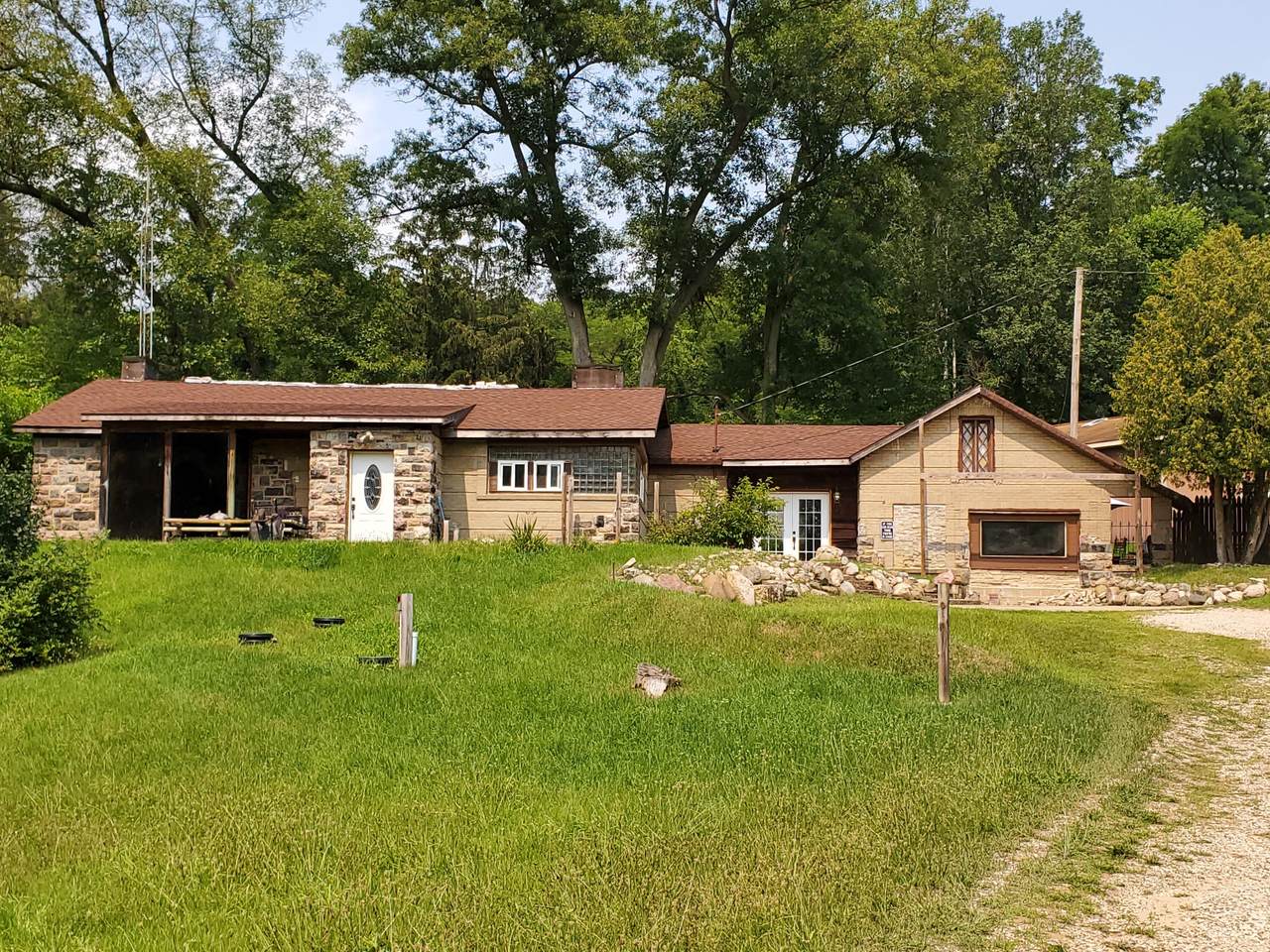10174 Riverview Drive - Photo 1