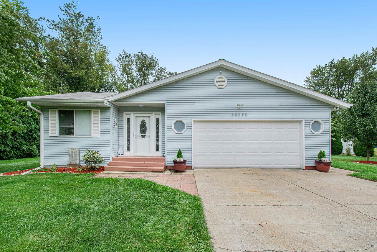 68880 Circle Drive - Photo 1