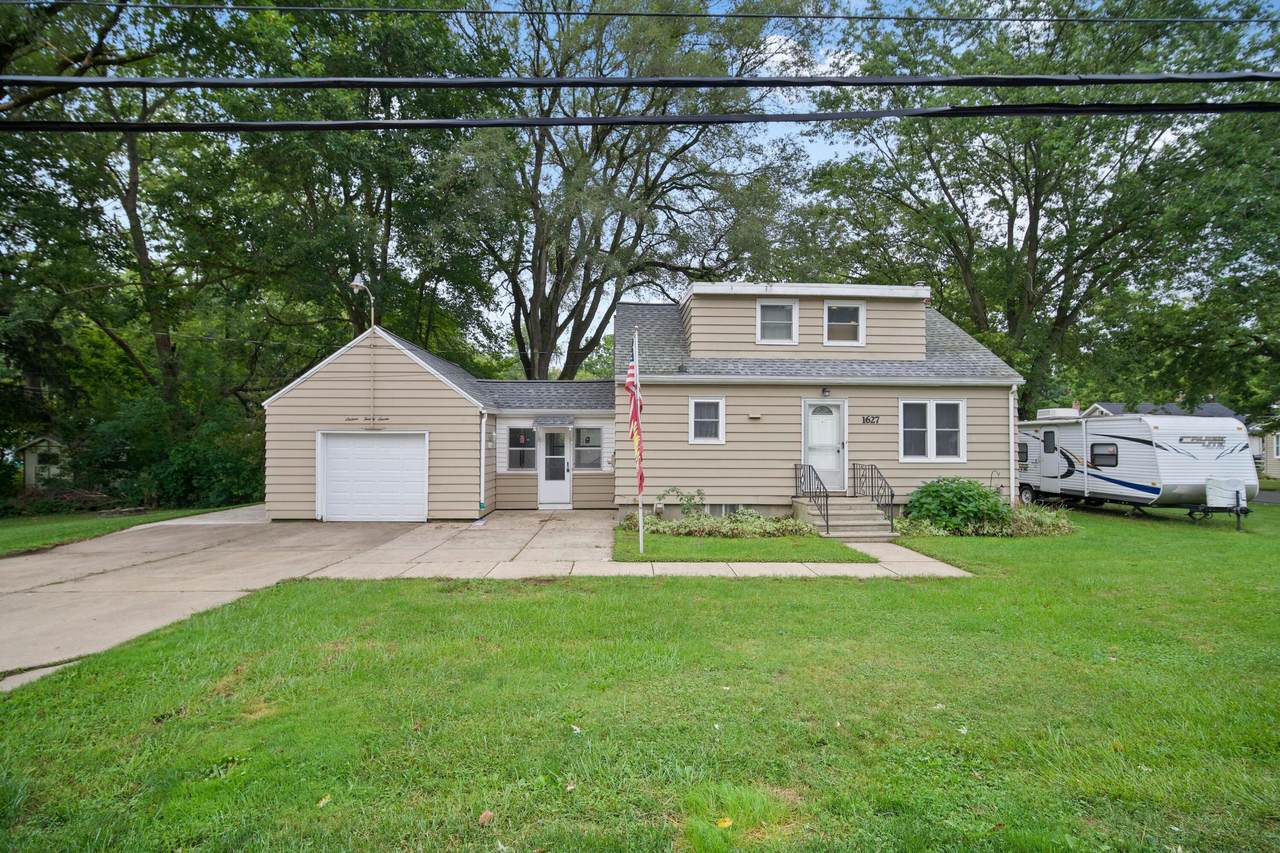 1627 North Street - Photo 1