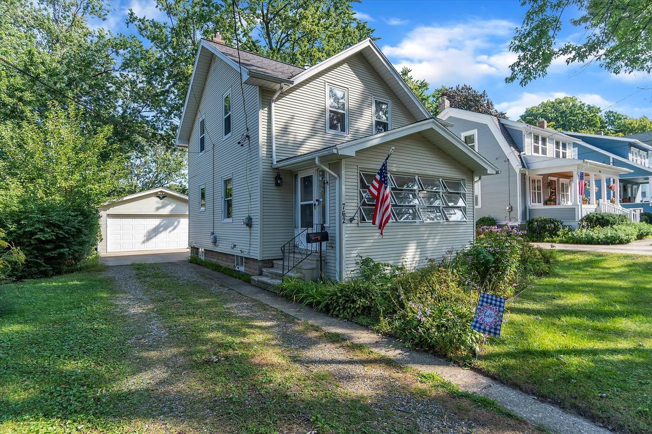 762 Woodlawn Avenue - Photo 1
