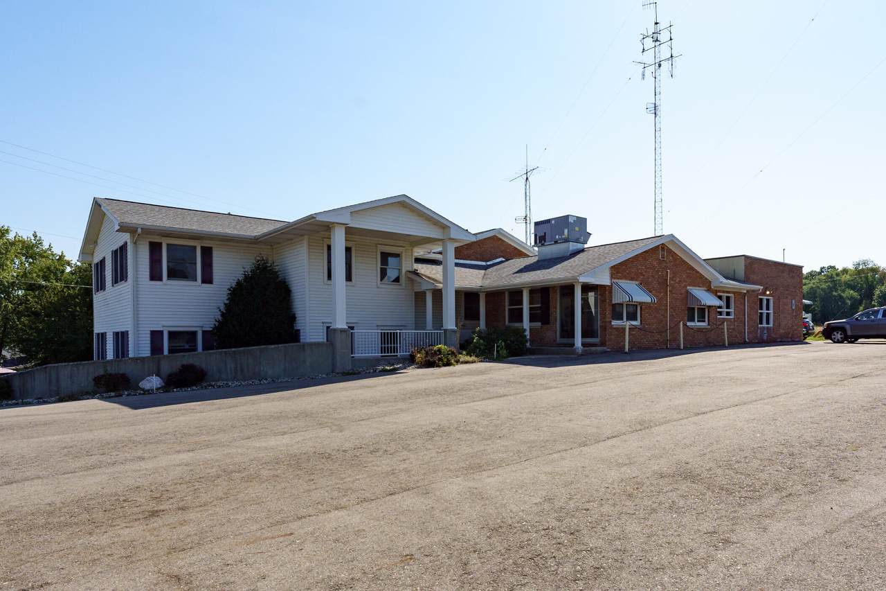 390 Golden Ave - Photo 1