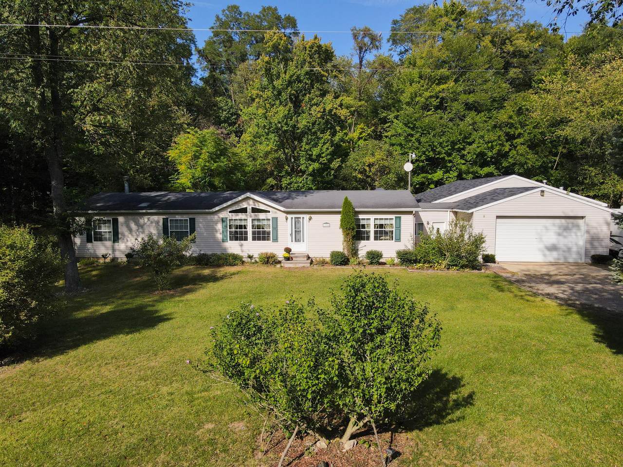 11560 Lewis Road - Photo 1