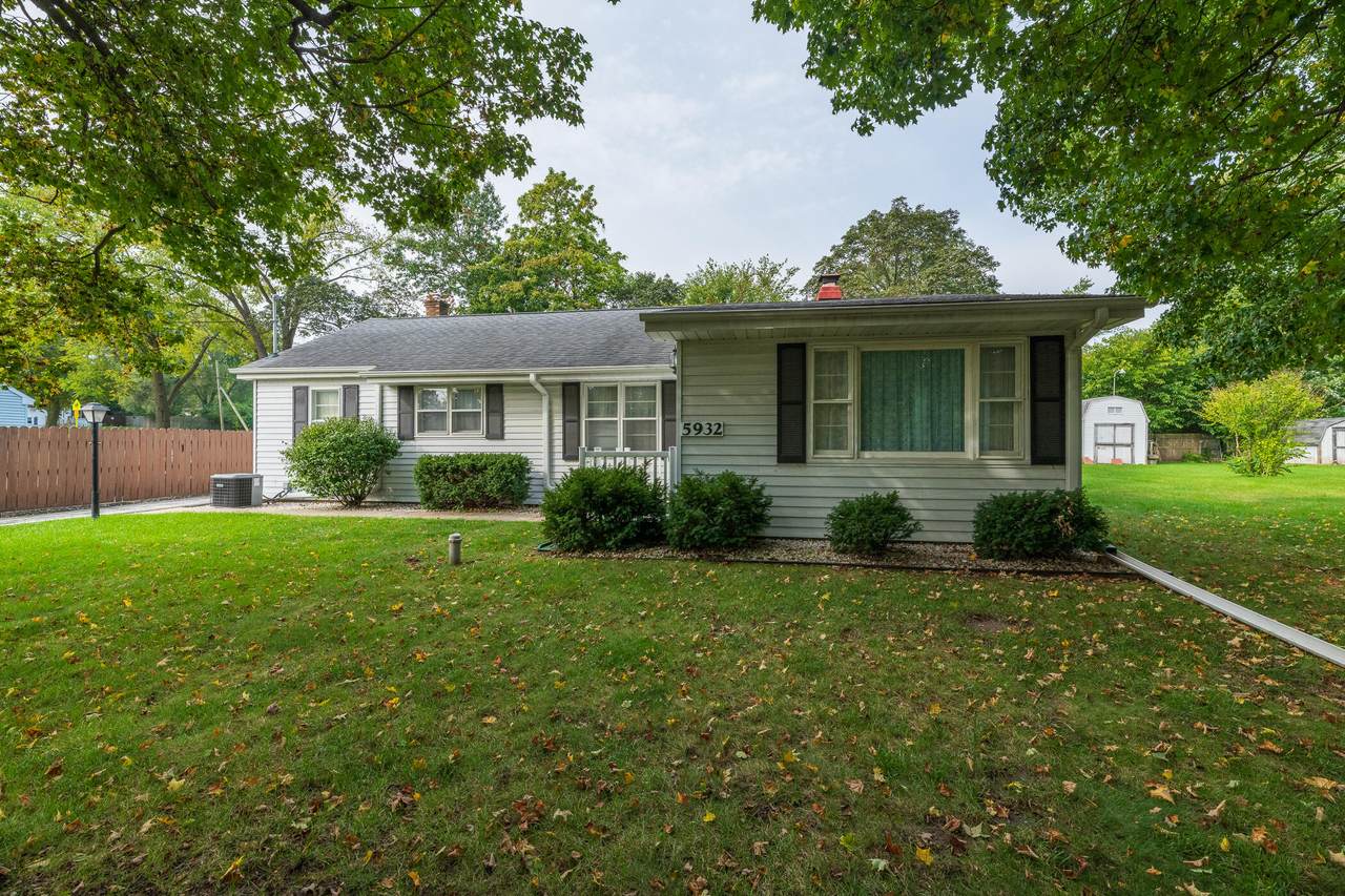 5932 Nevada Avenue - Photo 1