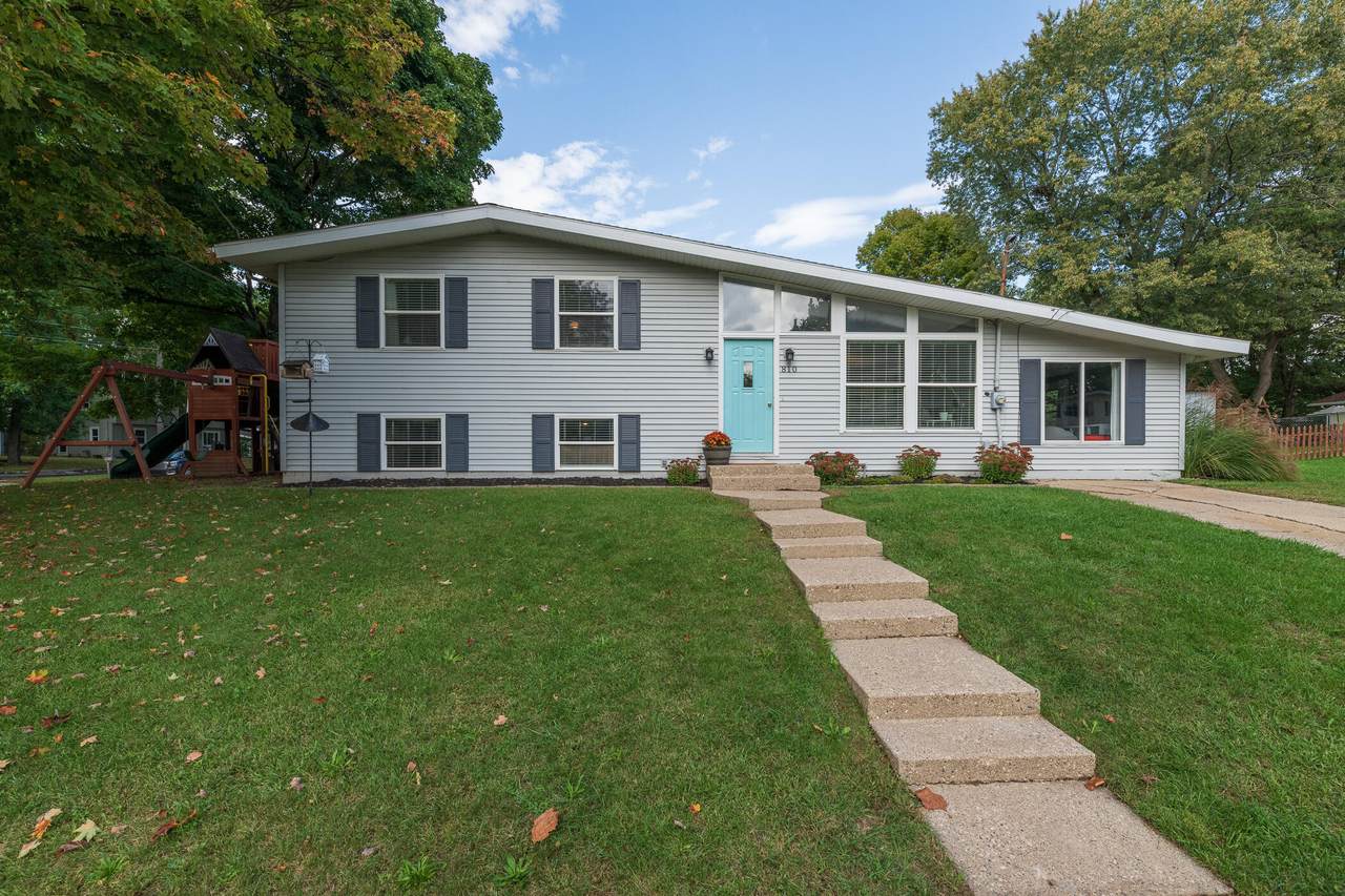 810 Flamingo Avenue - Photo 1
