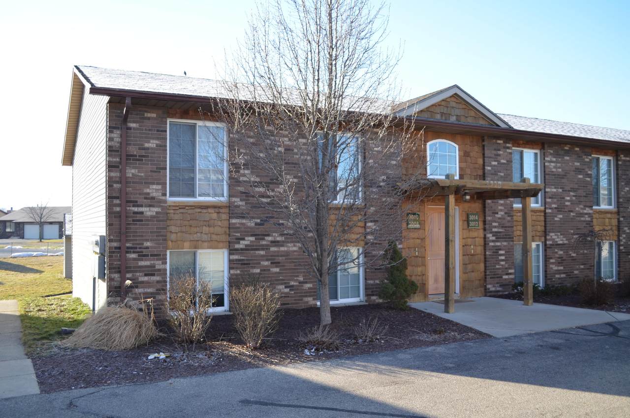 3008 Chicago Drive - Photo 1
