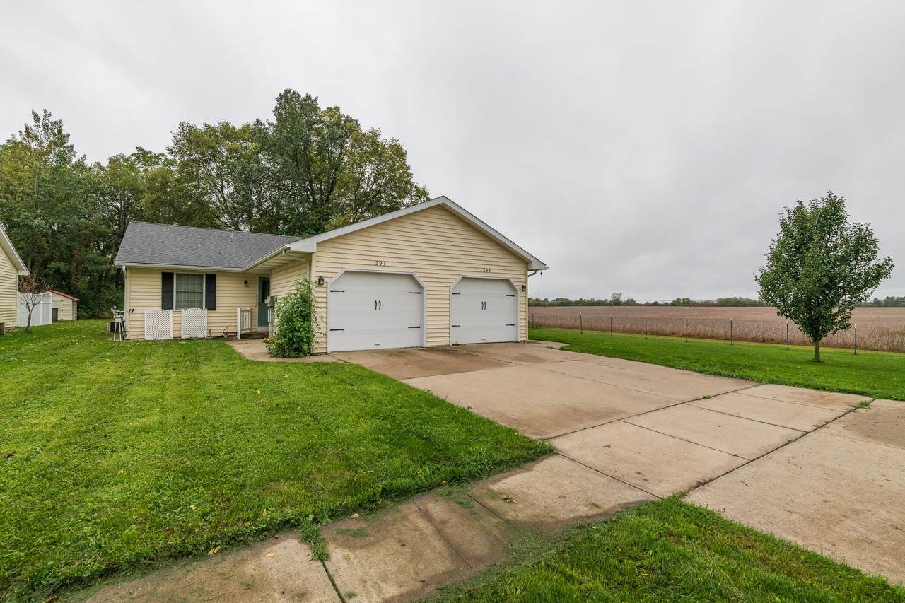 291 293 Lovell - Photo 1