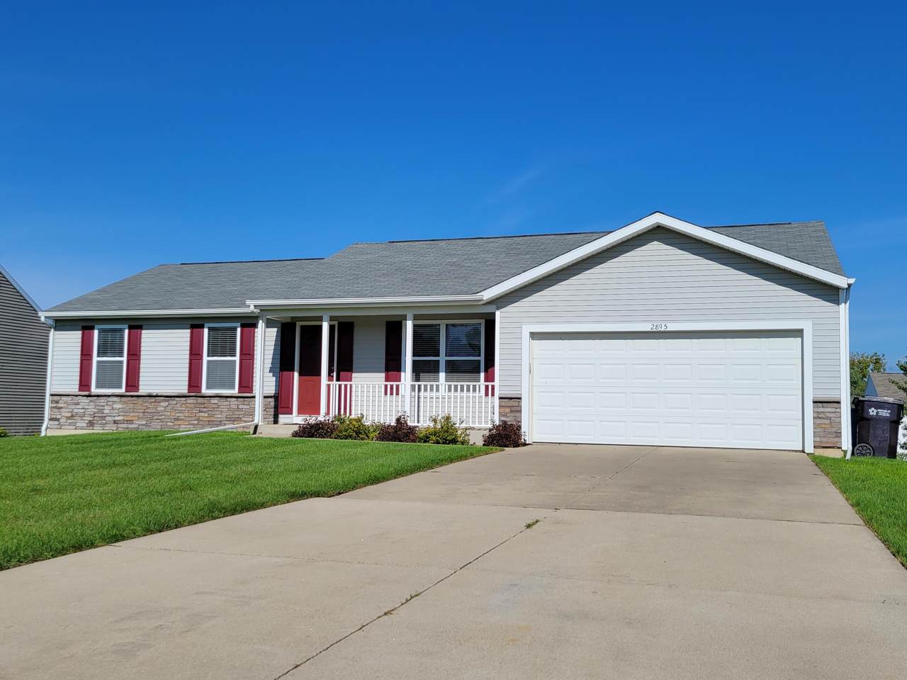 2895 Nordic Avenue - Photo 1