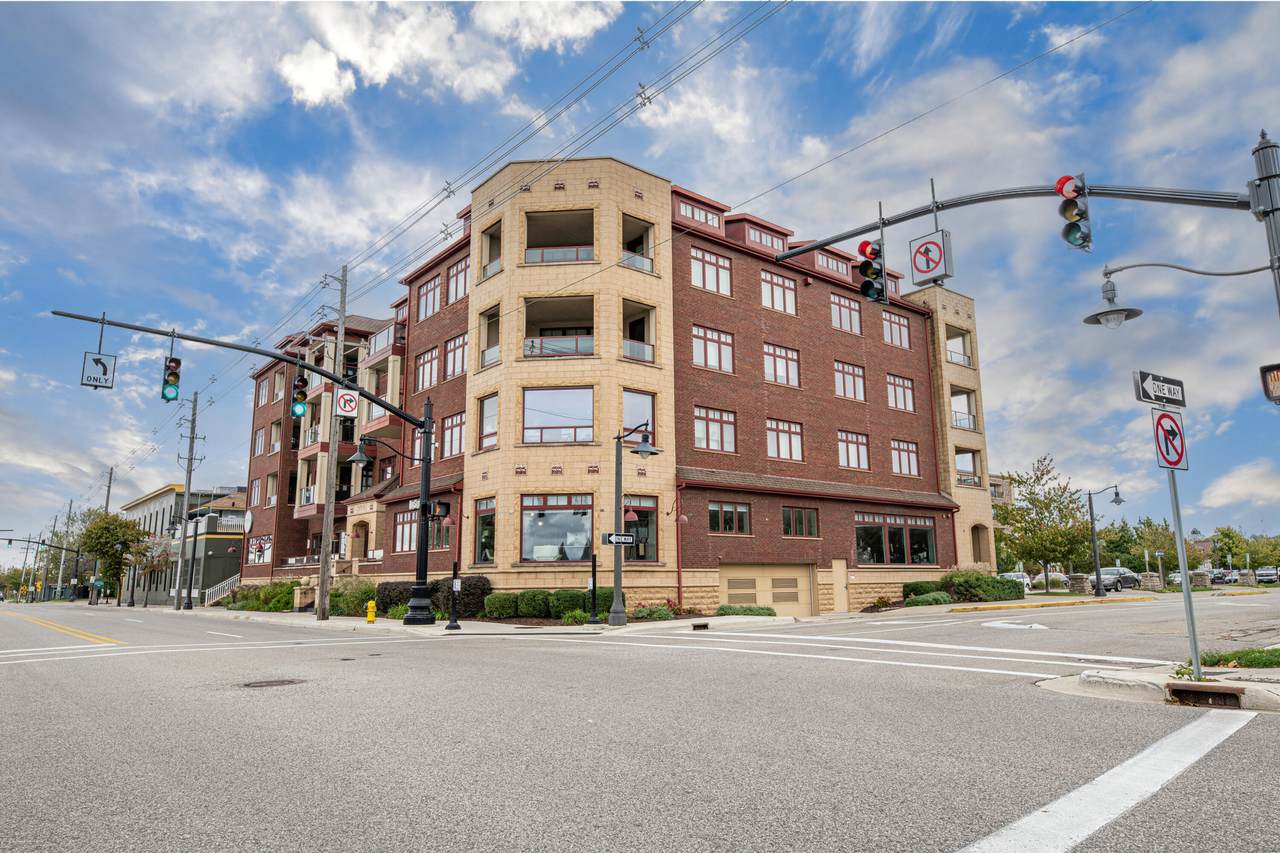 101 Harbor Drive - Photo 1