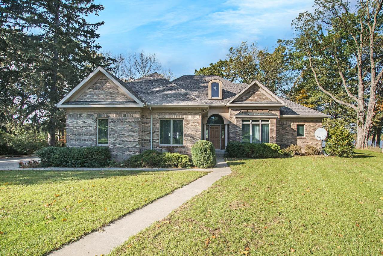10266 Range Line Road - Photo 1